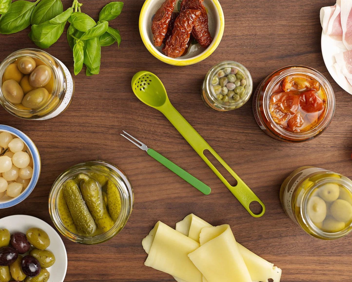 joseph joseph scoop&pick™ 2 piece antipasti set