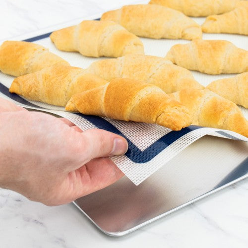 tovolo pro-grade pastry mat